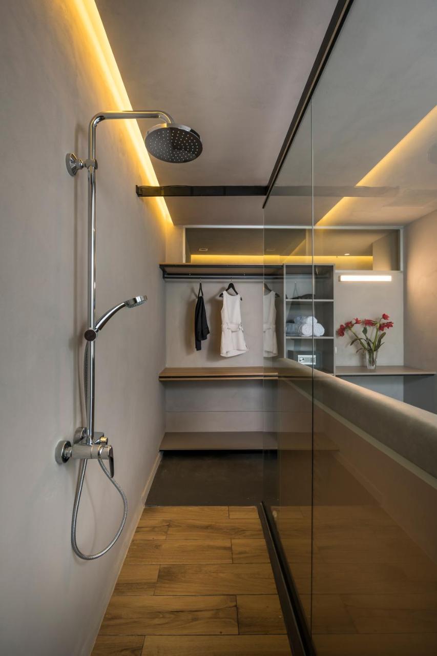 Icarus Hotel คาลามากี ภายนอก รูปภาพ